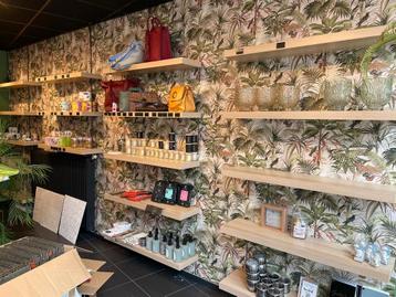 18 ikea schappen beschikbaar voor biedingen