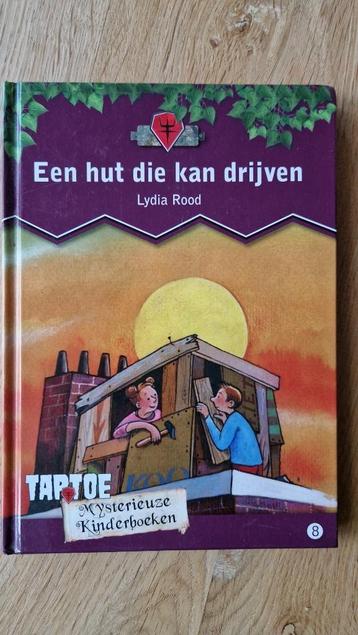 Een hut die kan drijven - Lydia Rood - zo goed als nieuw beschikbaar voor biedingen