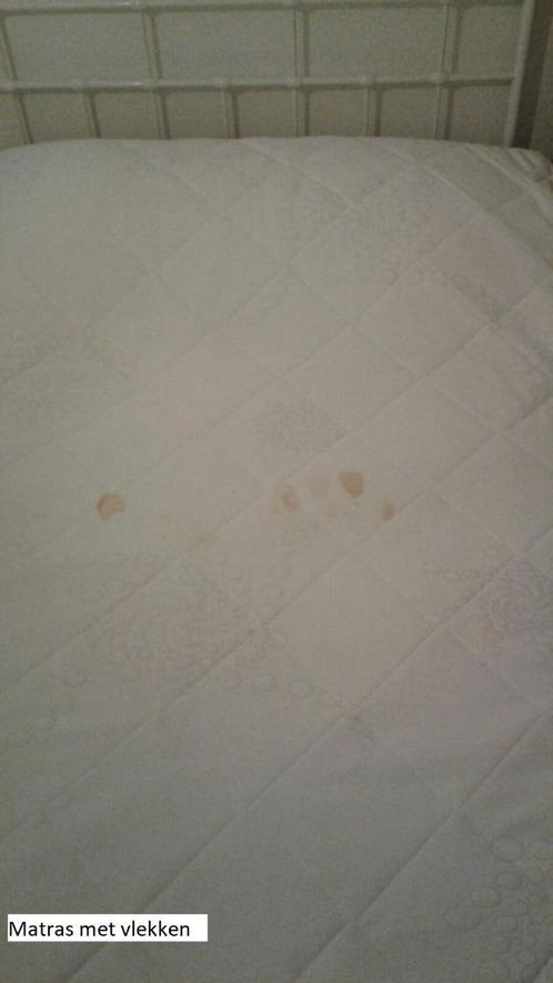 Urine/Bloedvlekken Schimmel Geuren verwijderen uit matras, Huis en Inrichting, Slaapkamer | Boxsprings, Zo goed als nieuw, Ophalen of Verzenden