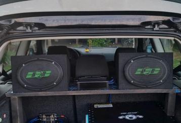 Deaf Bonce hoedenplank LUIDE speakerset️ + versterker beschikbaar voor biedingen