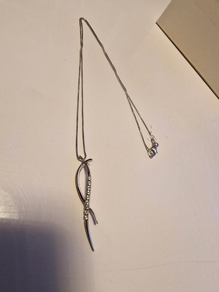 18K Gouden Ketting met Diamant Hanger, Sieraden, Tassen en Uiterlijk, Kettingen, Zo goed als nieuw, Goud, Goud, Met edelsteen