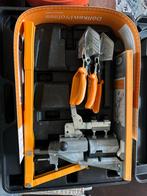 Döllken Stansset - Perfect voor laminaat en meer!, Ophalen, Gebruikt