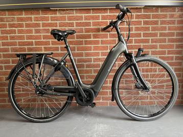 Batavus Finez Exclusief D 57cm Bosch moddenmotor belt 500wh! beschikbaar voor biedingen