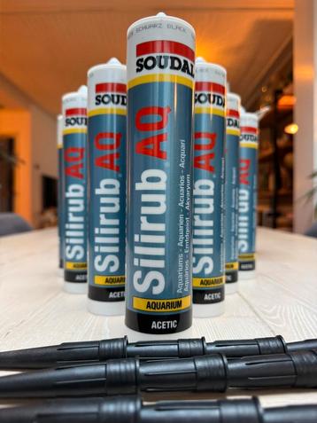 Silirub Aquarium zwart koker Soudal beschikbaar voor biedingen