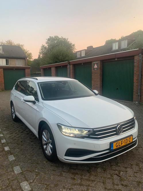 Volkswagen Passat 1.6 TDI 120pk DSG 2020 Wit, Auto's, Volkswagen, Particulier, Passat, ABS, Adaptive Cruise Control, Airbags, Airconditioning