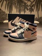 Nike • Jordan 1 High • Bubble gum • Pink • Maat 39, Overige kleuren, Nike Jordan, Ophalen of Verzenden, Sneakers of Gympen