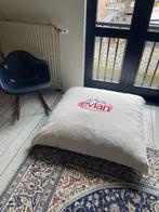 Grote zitzak van Big Pillows, Ophalen