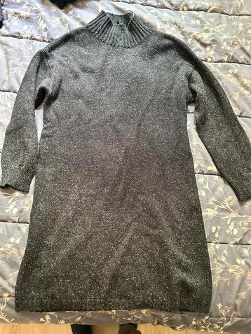 Dark grey knit sweater dress size M beschikbaar voor biedingen