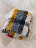 Plaid met Ruitpatroon, Huis en Inrichting, Woonaccessoires | Plaids en Woondekens, Ophalen of Verzenden, Zo goed als nieuw