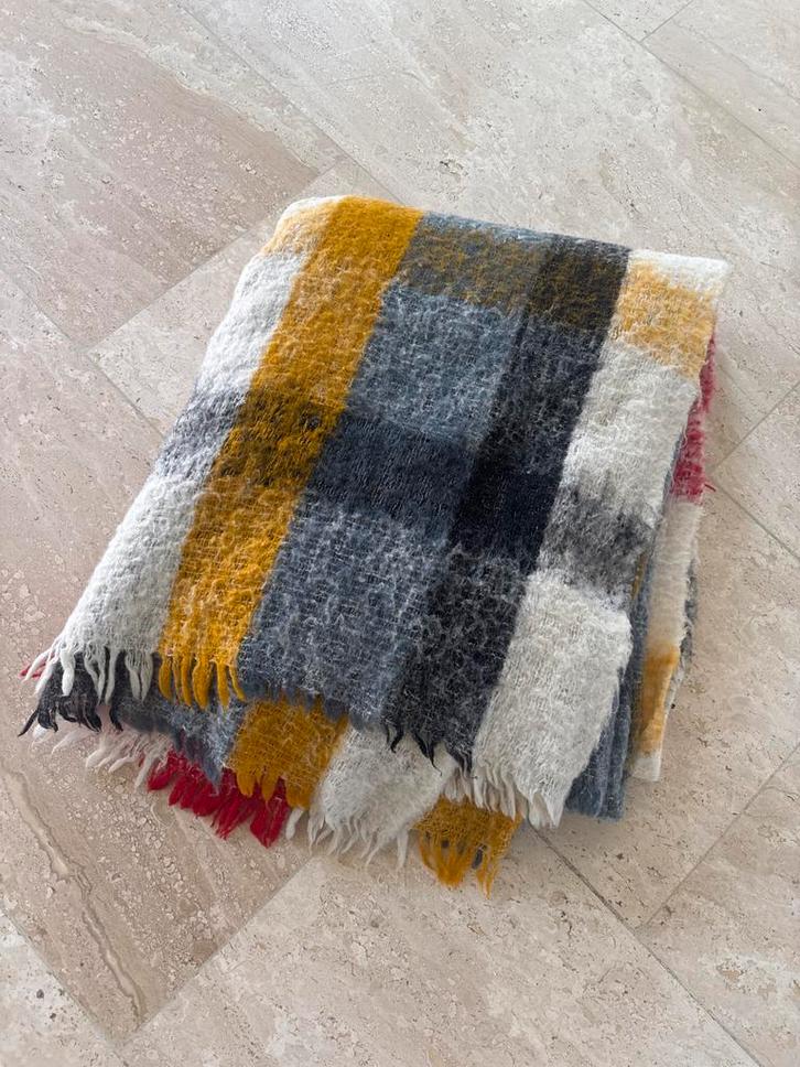 Plaid met Ruitpatroon, Huis en Inrichting, Woonaccessoires | Plaids en Woondekens, Zo goed als nieuw, Ophalen of Verzenden