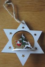 kerstornament van hout met kerstman in slee met rendier, Ophalen of Verzenden, Zo goed als nieuw