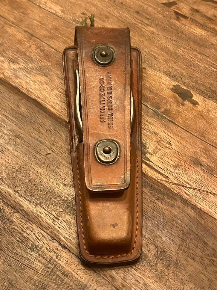 Vintage US Army CS-34 Pouch enigeer ww2, Verzamelen, Militaria | Tweede Wereldoorlog, Mes of Dolk, Amerika, Ophalen