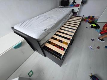 Ikea bedframe (zonder matras) - afbeelding 4