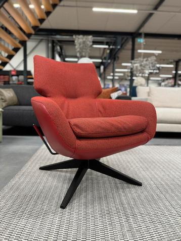 nieuw Leolux Lloyd Fauteuil Rood stof leer Design stoel beschikbaar voor biedingen