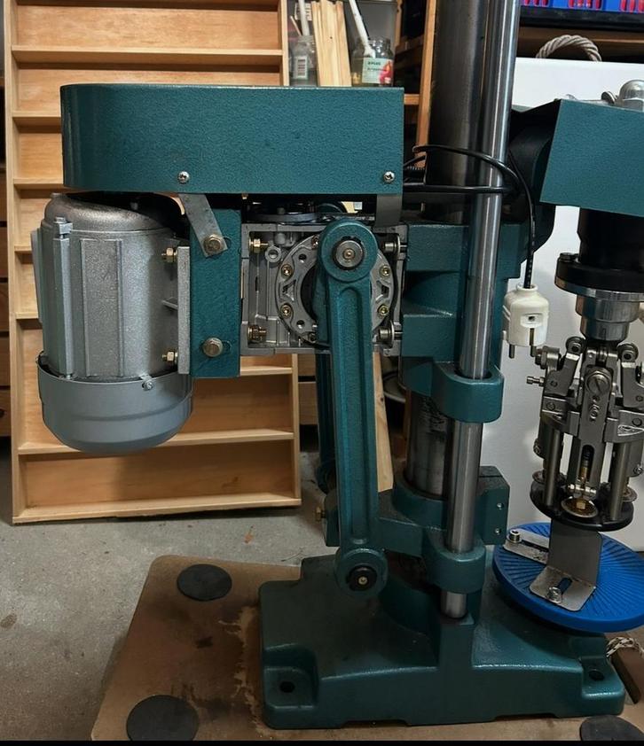 PP18 Doppen Sluitmachine, Doe-het-zelf en Verbouw, Gereedschap | Boormachines, Gebruikt, Overige typen, 600 watt of meer, Ophalen