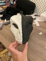 furry dinomask, Hobby en Vrije tijd, Ophalen of Verzenden, Zo goed als nieuw, Overige typen