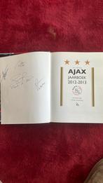 Gesigneerd AJAX jaarboek 2012-2013, Verzamelen, Ophalen of Verzenden, Zo goed als nieuw, Ajax, Boek of Tijdschrift