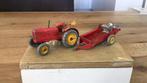 DinkyToys Massey Harris tractor manure spreader 321 geen ovp, Hobby en Vrije tijd, Modelauto's | 1:18, Overige typen, Gebruikt