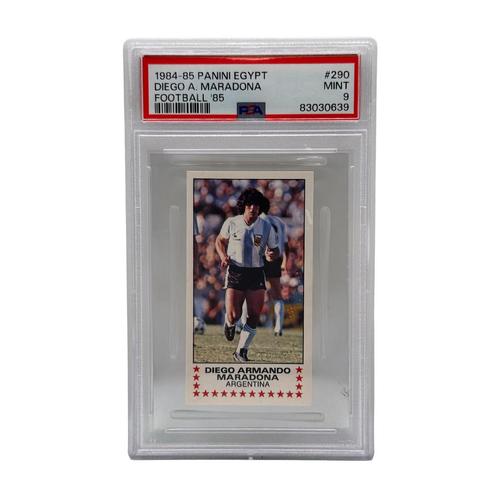 Panini Egypt 1984/85 - Diego Maradona PSA 9, Hobby en Vrije tijd, Stickers en Plaatjes, Zo goed als nieuw, Plaatje, Ophalen of Verzenden