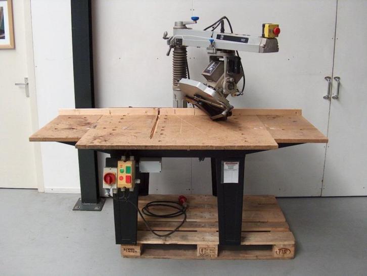 Gezocht bedrading compleet van Elu ras type 1603 afkortzaag, Doe-het-zelf en Verbouw, Gereedschap | Zaagmachines, Afkortzaag, 1200 watt of meer