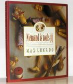 Max Lucado - Niemand zoals jij (groot formaat met omslag), Ophalen of Verzenden, Zo goed als nieuw, Christendom | Protestants