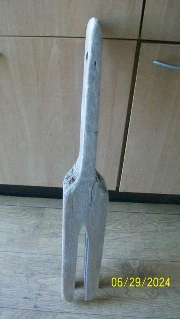 Brocante houten wasstamper beschikbaar voor biedingen