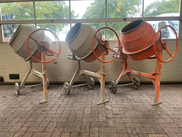Atika betonmolen 145 liter mortel specie molen, Doe-het-zelf en Verbouw, Betonmolens, Zo goed als nieuw, Ophalen