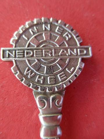 (F9817)  Inner Wheel Nederland ( Arnhem Geldria )   beschikbaar voor biedingen