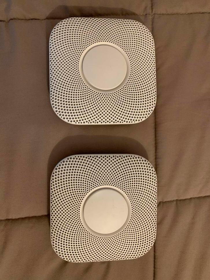 2x Google Nest Protect (Batterij) - Levensduur 2031, Doe-het-zelf en Verbouw, Alarmsystemen, Gebruikt, Detector, Sensor of Melder