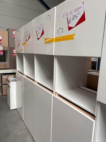 Bruynzeel Outlet Kasten - OPRUIMING! Afhalen sept. a.s.!! beschikbaar voor biedingen