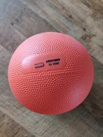 Medicine Ball 5kg, Sport en Fitness, Fitnessmaterialen, Zo goed als nieuw, Ophalen