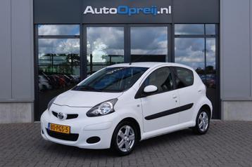 Toyota AYGO 1.0-12V AUTOMAAT Comfort Navigator 5drs. Airco,  beschikbaar voor biedingen