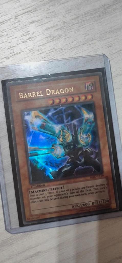 Barrel Dragon mrd-e126 1st edition, Hobby en Vrije tijd, Verzamelkaartspellen | Yu-gi-Oh!, Zo goed als nieuw, Losse kaart, Foil