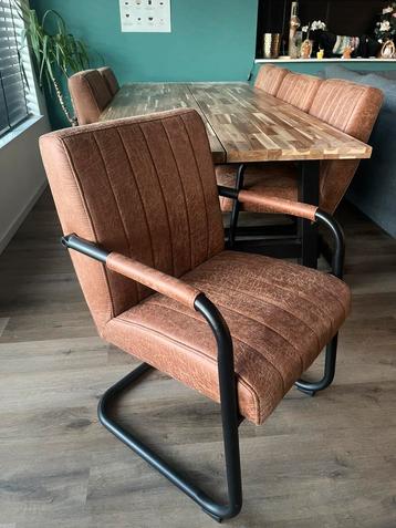 HUUS - STOEL ONE COGNAC 6X! beschikbaar voor biedingen