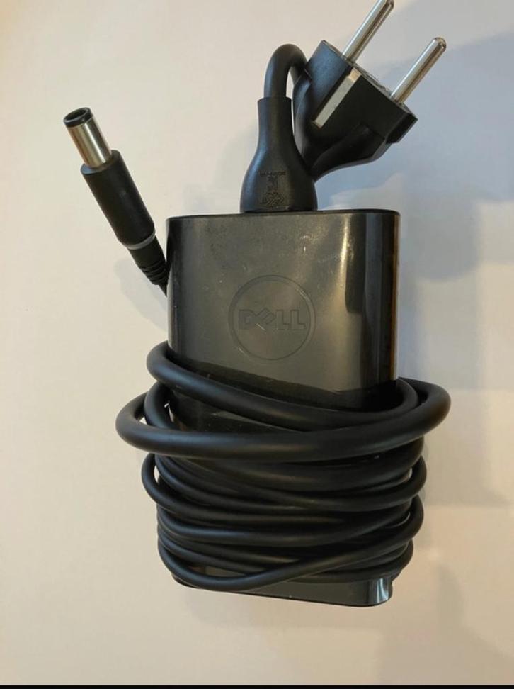 Dell 65W ronde pin-oplader, Computers en Software, Laptop-opladers, Gebruikt, Ophalen of Verzenden