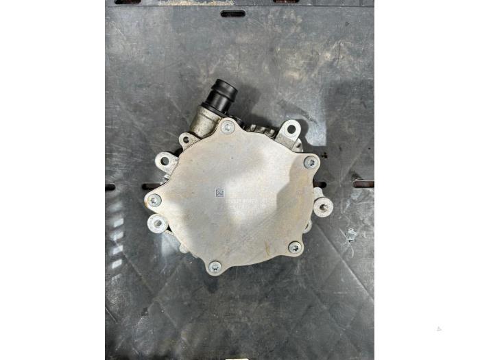 Vacuumpomp (Benzine) van een Mercedes Diversen, Gebruikt, -, -, Ophalen of Verzenden