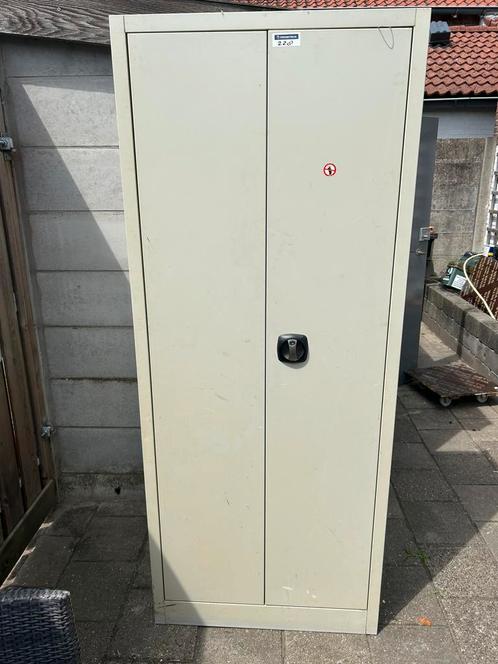 Archiefkast gebruikt., Huis en Inrichting, Kasten | Roldeurkasten en Archiefkasten, Gebruikt, 150 tot 200 cm, 50 tot 100 cm, 25 tot 50 cm