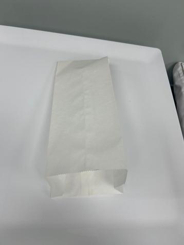 Zakjes voor satespiesjes frikandellen en snacks beschikbaar voor biedingen