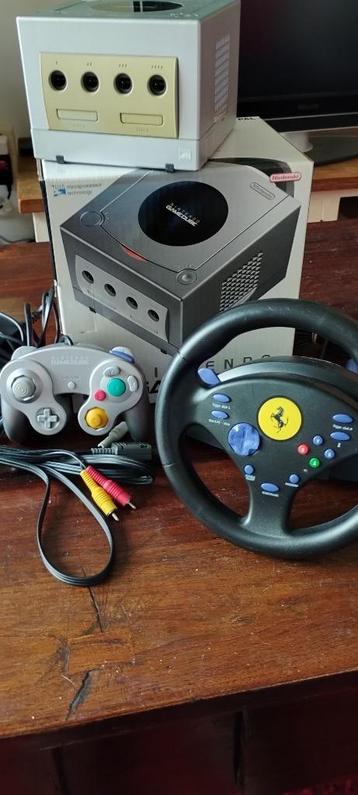 zilvere uitvoering van de gamecube met doos beschikbaar voor biedingen