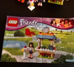 Lego friends 41098 kiosk- meisje- bankje, Ophalen of Verzenden, Zo goed als nieuw, Complete set, Lego