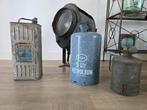 Vintage 50S Esso Petroleum 5 liter oliekan met schenktuit, Antiek en Kunst, Antiek | Emaille, Ophalen of Verzenden
