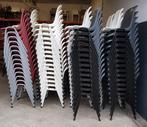 62 stuks Kunststof kuipstoelen kantine stapel stoelen rood, Huis en Inrichting, Stoelen, Kunststof, Ophalen of Verzenden, Zo goed als nieuw