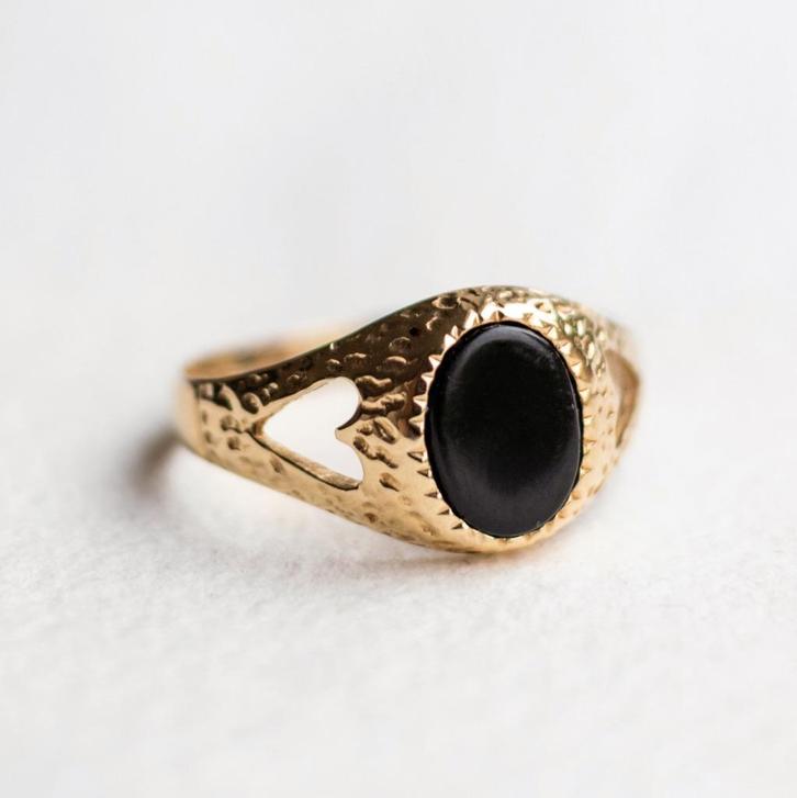 Vintage 9K goud Solitaire hart ring zegelring onyx - Maat 17, Sieraden, Tassen en Uiterlijk, Ringen, Zo goed als nieuw, Dame, 17 tot 18