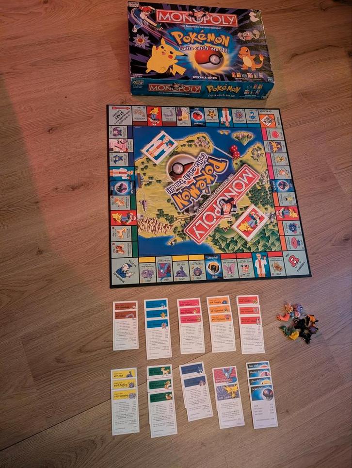 Vintage Pokemon Monopoly 1999 Hasbro, Hobby en Vrije tijd, Stickers en Plaatjes, Ophalen of Verzenden