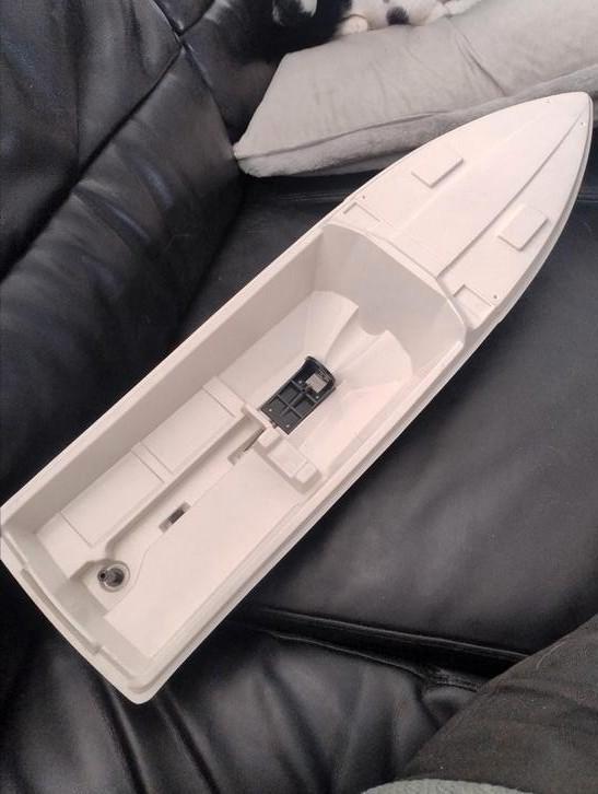 👉 Kunststof boot 70 cm om af te bouwen, Hobby en Vrije tijd, Modelbouw | Boten en Schepen, Zo goed als nieuw, Ophalen of Verzenden