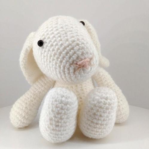 Konijn knuffel gehaakt kraamkado, Kinderen en Baby's, Kraamcadeaus en Geboorteborden, Nieuw, Ophalen of Verzenden