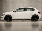 Volkswagen Polo 1.0 Sportline (APPLE CARPLAY, GROOT NAVI, LM, Auto's, Volkswagen, Stof, Gebruikt, 82 pk, Wit