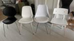 4 Eetstoelen: 3 x wit en , 1 zwarte vlinderstoel, Huis en Inrichting, Stoelen, Kunststof, Gebruikt, Wit, Ophalen of Verzenden