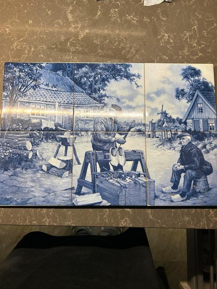 Delfts Blauw Tegeltableau Klompenmaker, Antiek en Kunst, Antiek | Wandborden en Tegels, Ophalen