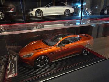 Aston Martin Vanquish S 1:18 Fronti Art  beschikbaar voor biedingen